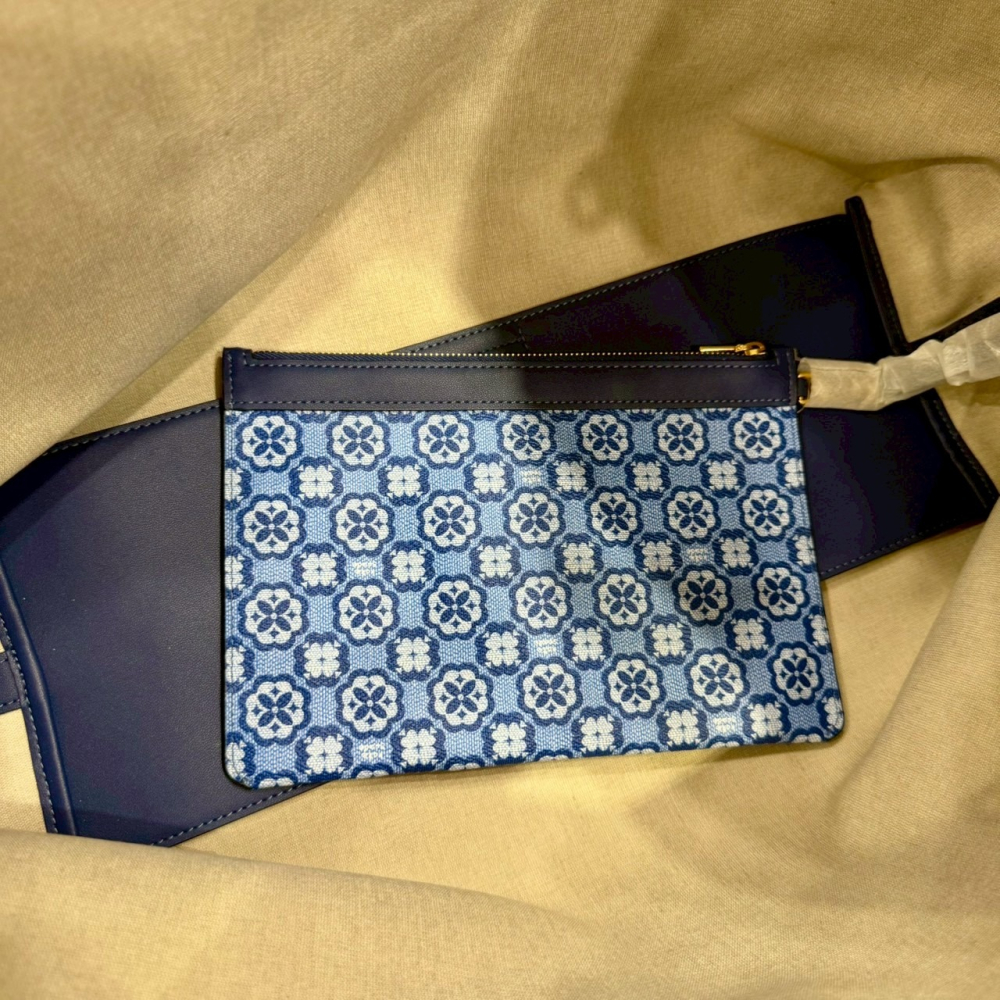 【KS｜全新】現貨 KATE SPADE 包包 托特包 滿版 四葉草 子母包 買菜包｜Little Bee 小蜜蜂精品-細節圖4