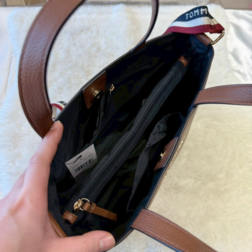 【湯米｜全新】現貨 TOMMY 包包 托特包 金標 荔枝紋 斜背包 兩用包｜Little Bee 小蜜蜂精品-細節圖2