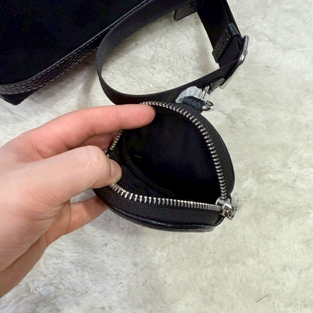 【蔻馳｜全新】現貨 COACH 包包 流浪包 男款 二合一 麂皮款 零錢包 斜背包｜Little Bee 小蜜蜂精品-細節圖5