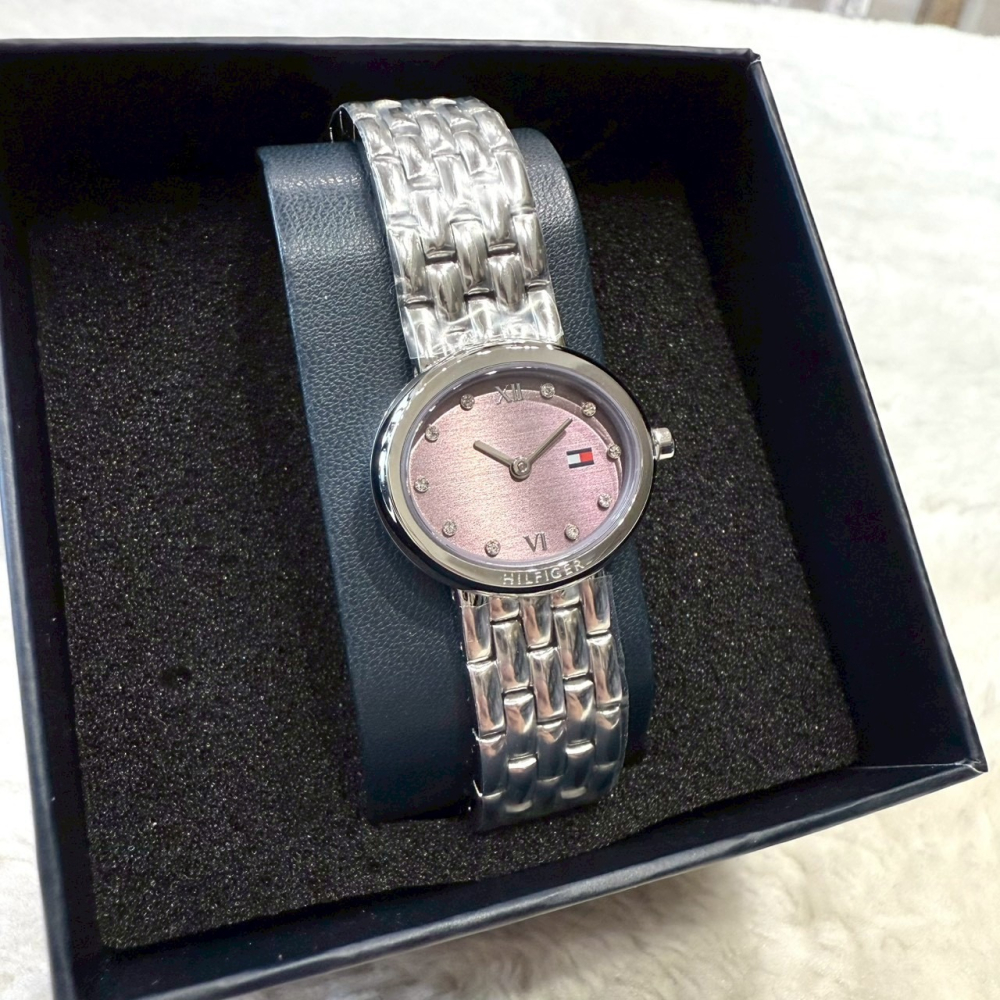 【湯米｜全新】現貨 TOMMY 手錶 石英錶 女錶 素面 鋼錶 送禮推薦 秒殺款｜Little Bee 小蜜蜂精品-細節圖2
