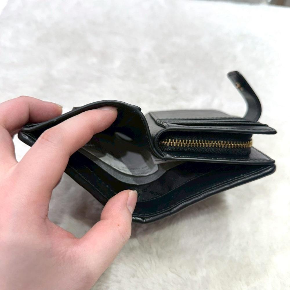 【MK｜全新】現貨 MICHAEL KORS 錢包 中夾 2色 新款 編織 零錢中夾｜Little Bee 小蜜蜂精品-細節圖8