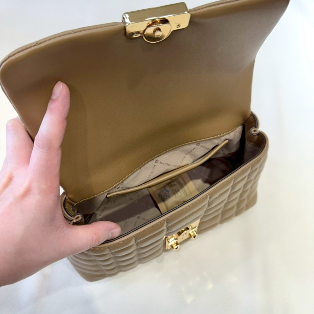【MK｜全新】現貨 MICHAEL KORS 包包 掀蓋包 專櫃款 羊皮 兩用 斜背包｜Little Bee 小蜜蜂精品-細節圖4