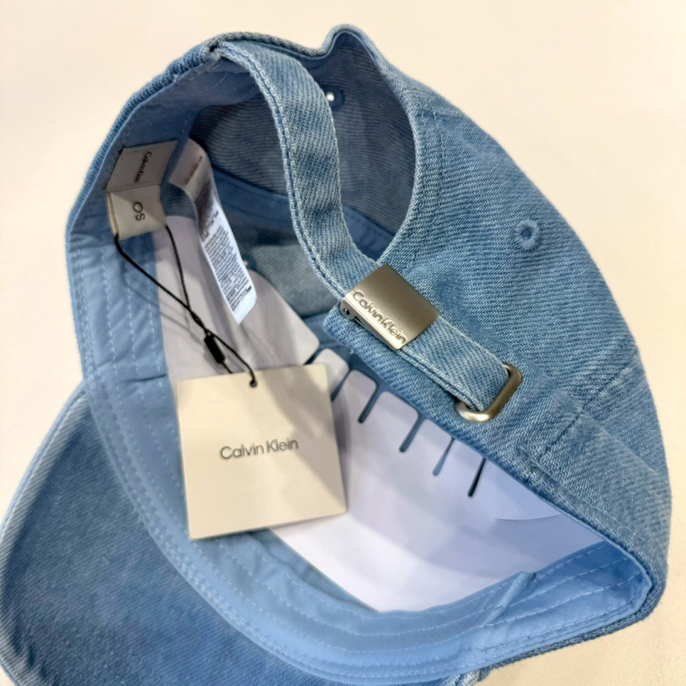 【CK｜全新】現貨 CALVIN KLEIN 帽子 刺繡標 牛仔藍 鴨舌帽 老帽｜Little Bee 小蜜蜂精品-細節圖2