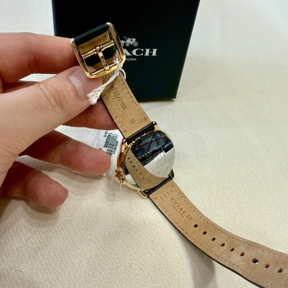 【蔻馳｜全新】現貨 COACH 手錶 石英錶 女錶 錶冠C字 超有質感 皮錶 送禮推薦｜Little Bee 小蜜蜂精品-細節圖3