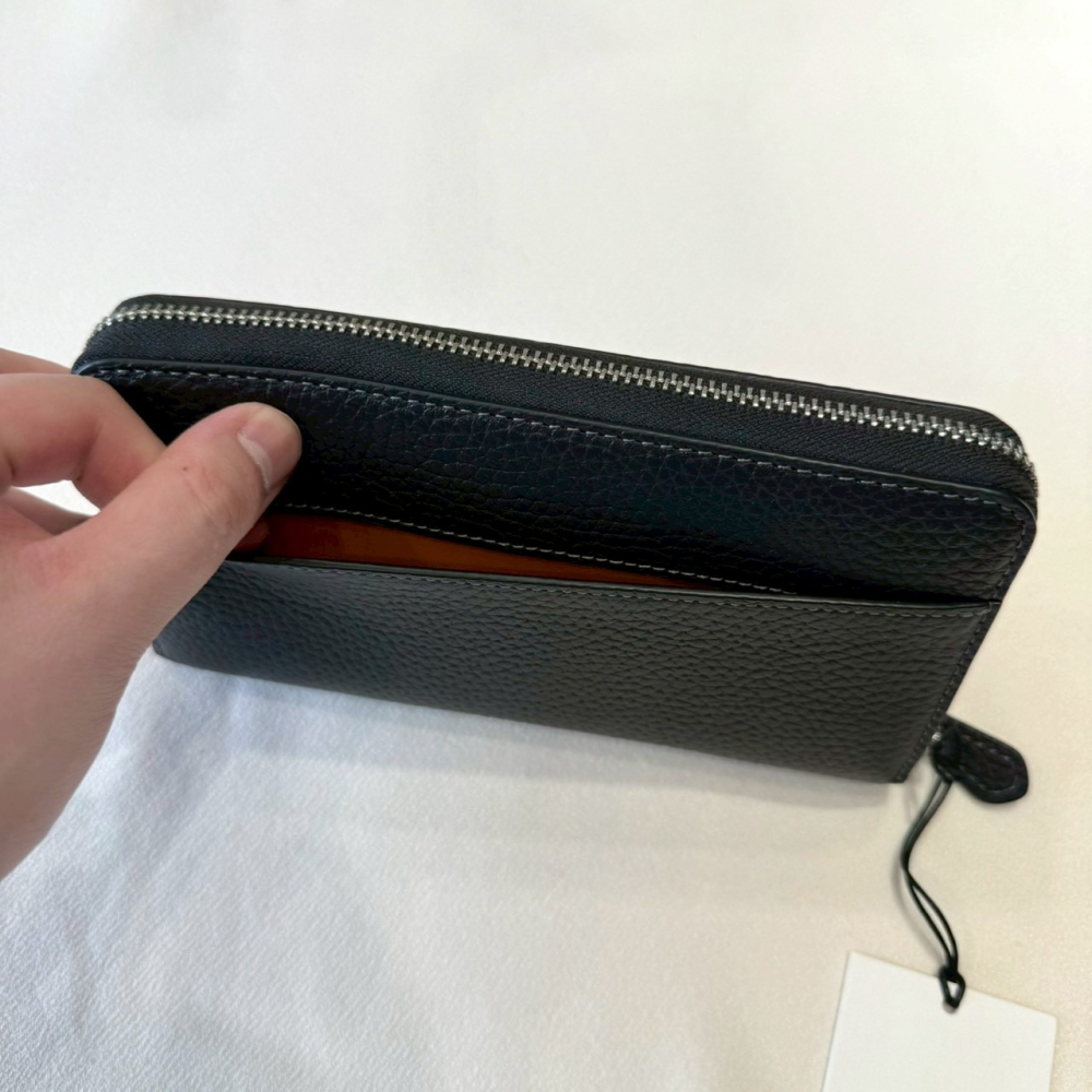 【蔻馳｜全新】現貨 COACH 錢包 長夾 米奇 聯名款 C字 荔枝紋 拉鍊長夾｜Little Bee 小蜜蜂精品-細節圖2