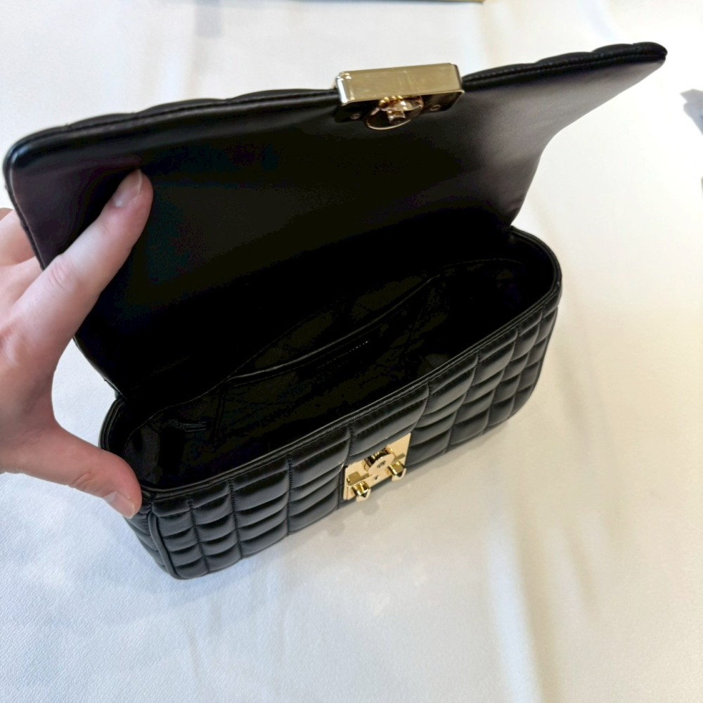 【MK｜全新】現貨 MICHAEL KORS 包包 掀蓋包 金標 菱格紋 鍊條 斜背包｜Little Bee 小蜜蜂精品-細節圖3