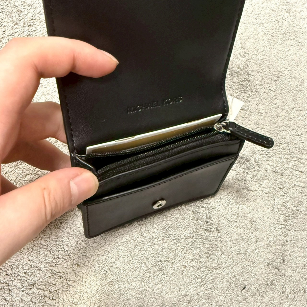 【MK｜全新】現貨 MICHAEL KORS 錢包 零錢包 豬鼻子款 荔枝紋 卡夾｜Little Bee 小蜜蜂精品-細節圖3