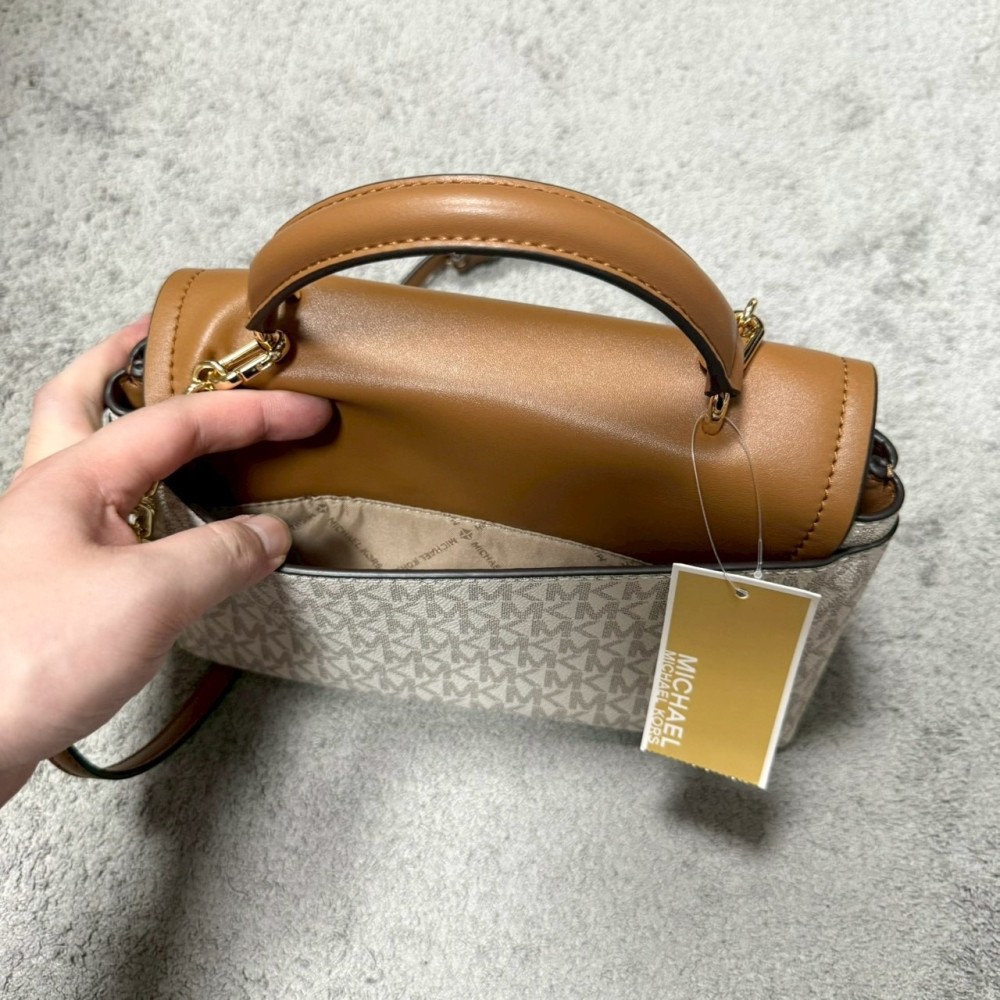 【MK｜全新】現貨 MICHAEL KORS 包包 掀蓋包 專櫃款 拼色 兩用 斜背包｜Little Bee 小蜜蜂精品-細節圖3