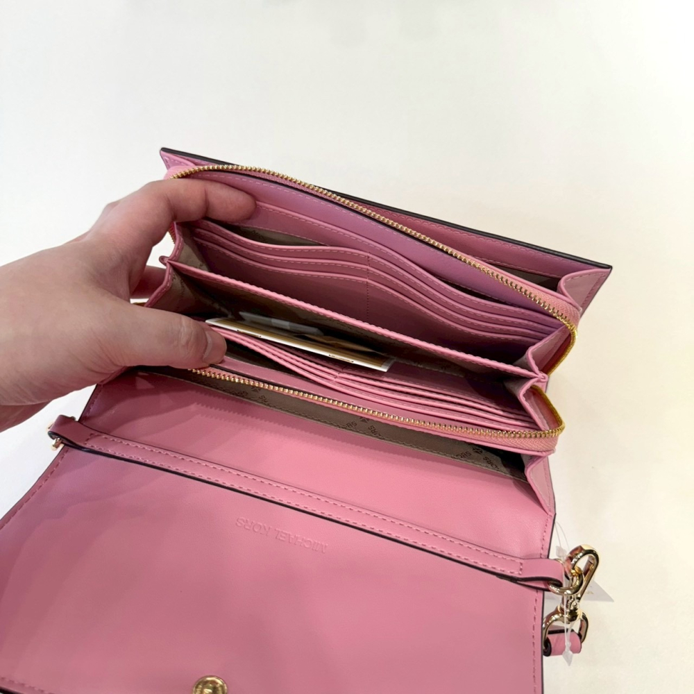【MK｜全新】現貨 MICHAEL KORS 包包 WOC包 金標 粉色 掀蓋 斜背包｜Little Bee 小蜜蜂精品-細節圖4