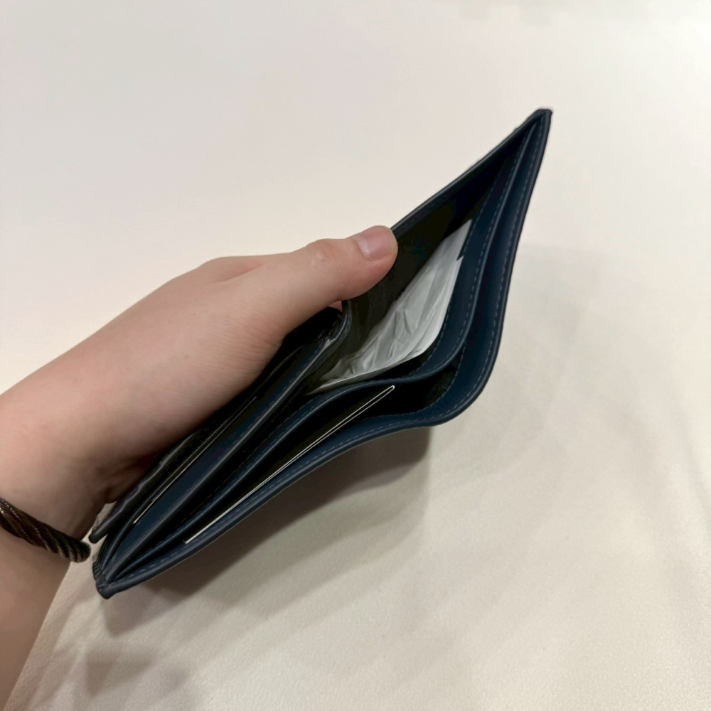 【MK｜全新】現貨 MICHAEL KORS 錢包 短夾 二合一 滿版 壓紋 卡片夾｜Little Bee 小蜜蜂精品-細節圖4