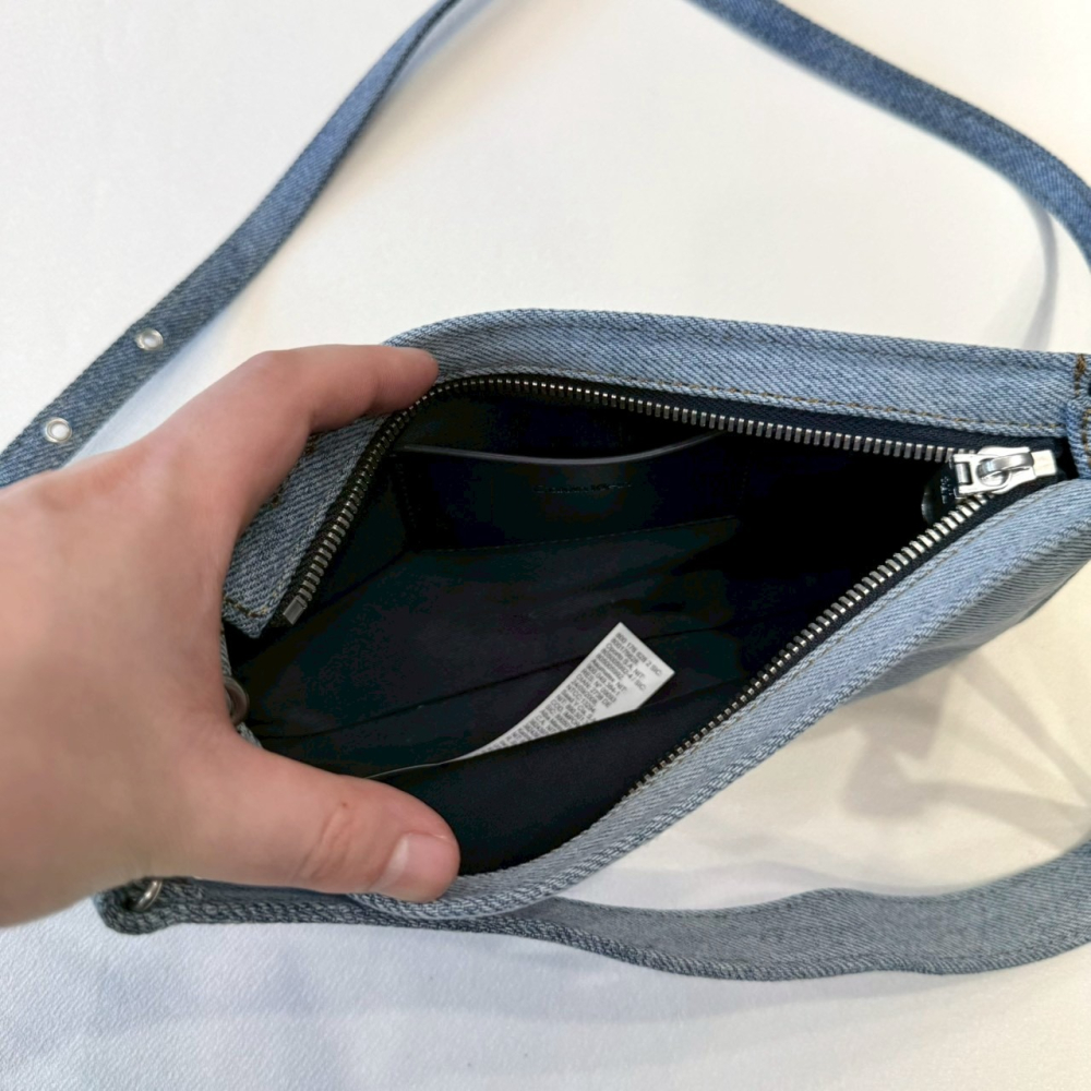 【CK｜全新】現貨 CALVIN KLEIN 包包 麻將包 銀標 牛仔藍 兩用 斜背包｜Little Bee 小蜜蜂精品-細節圖3