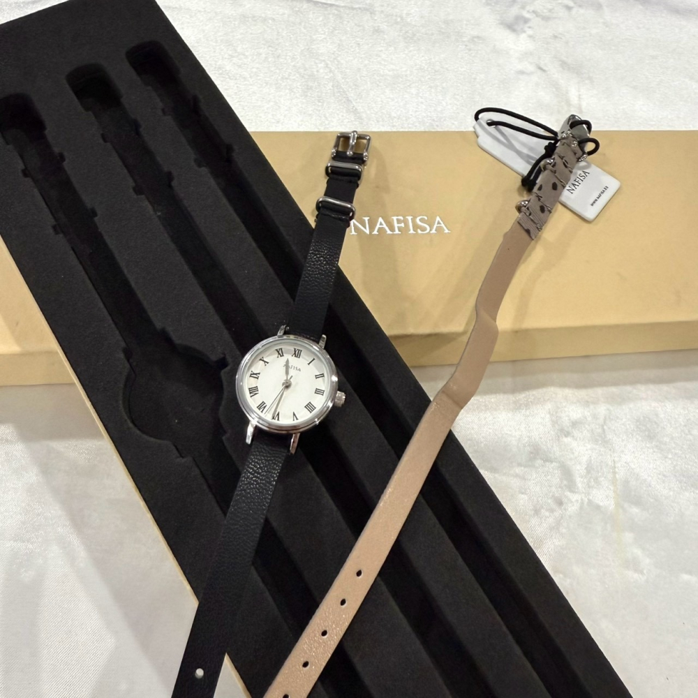 【娜芙莎｜賠本出清】現貨 NAFIASA 手錶 石英錶 女錶 簡約 兩款 皮錶 禮盒組｜Little Bee 小蜜蜂精品-細節圖3