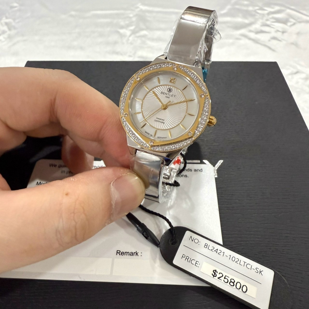 【賓利｜全新】現貨 BENTLEY 手錶 石英錶 女錶 白貝面 單真鑽 專櫃保固 鋼錶｜Little Bee 小蜜蜂精品