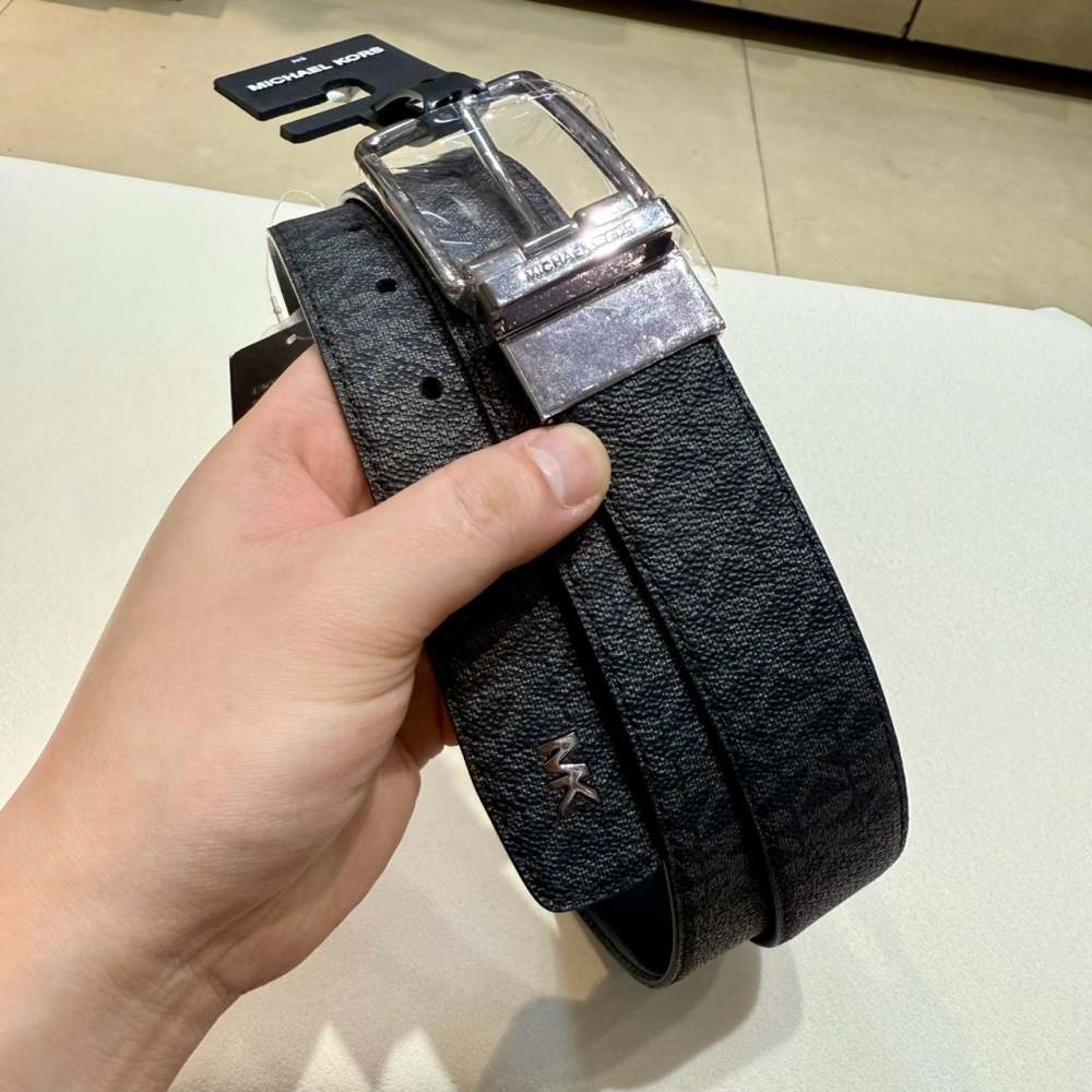 【MK｜全新】現貨 MICHAEL KORS 皮帶 男款 雙面用 NS尺寸 黑 可剪裁｜Little Bee 小蜜蜂精品-細節圖2