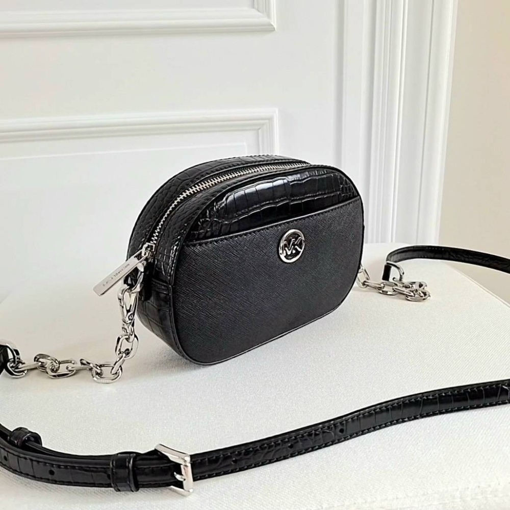 【現貨】Michael Kors MK 相機包 防刮相機包  肩背包 斜背包 可快速出貨 🐶美國代購正品-細節圖4