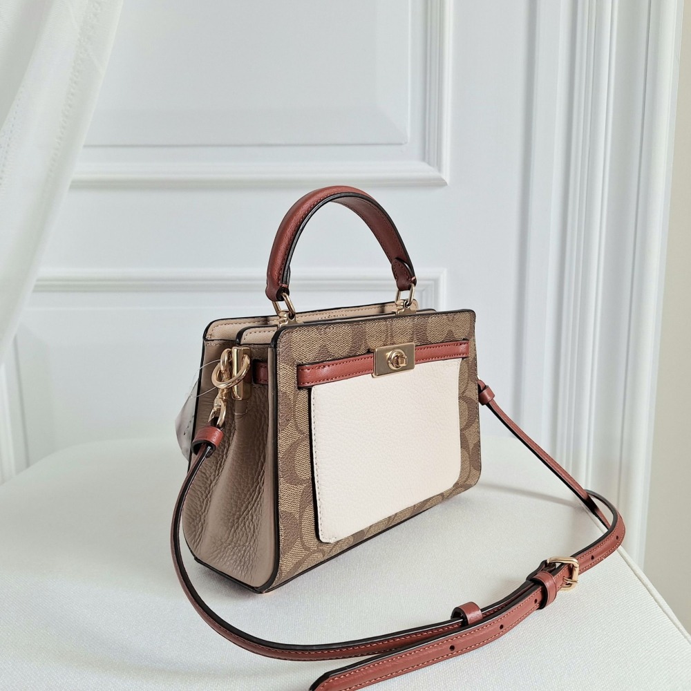 【現貨】COACH Mini Lane 旋轉釦 手提 斜背包 可快速出貨 🐶美國代購正品-細節圖2