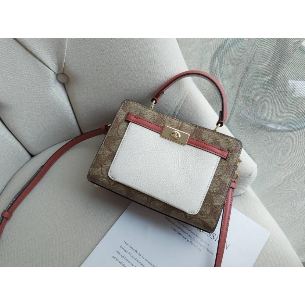 【現貨】COACH Mini Lane 旋轉釦 手提 斜背包 可快速出貨 🐶美國代購正品-細節圖5