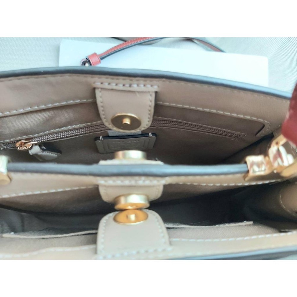 【現貨】COACH Mini Lane 旋轉釦 手提 斜背包 可快速出貨 🐶美國代購正品-細節圖10