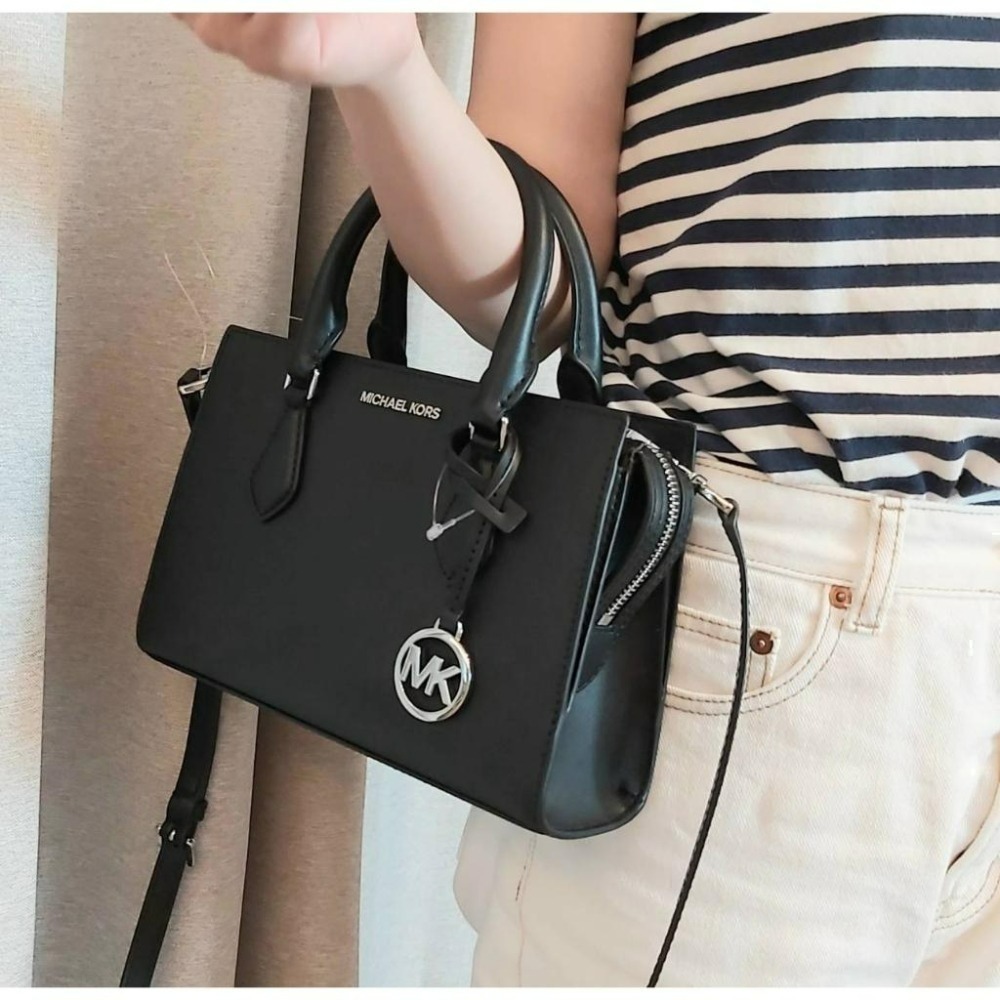 【現貨】MICHAEL KORS Mk SHEILA  三層小托特 手提包 斜背包 可快速出貨 🐶美國代購正品-細節圖9