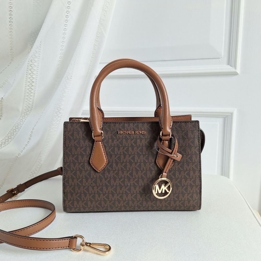 【現貨】MICHAEL KORS Mk SHEILA  三層小托特 手提包 斜背包 可快速出貨 🐶美國代購正品-規格圖11