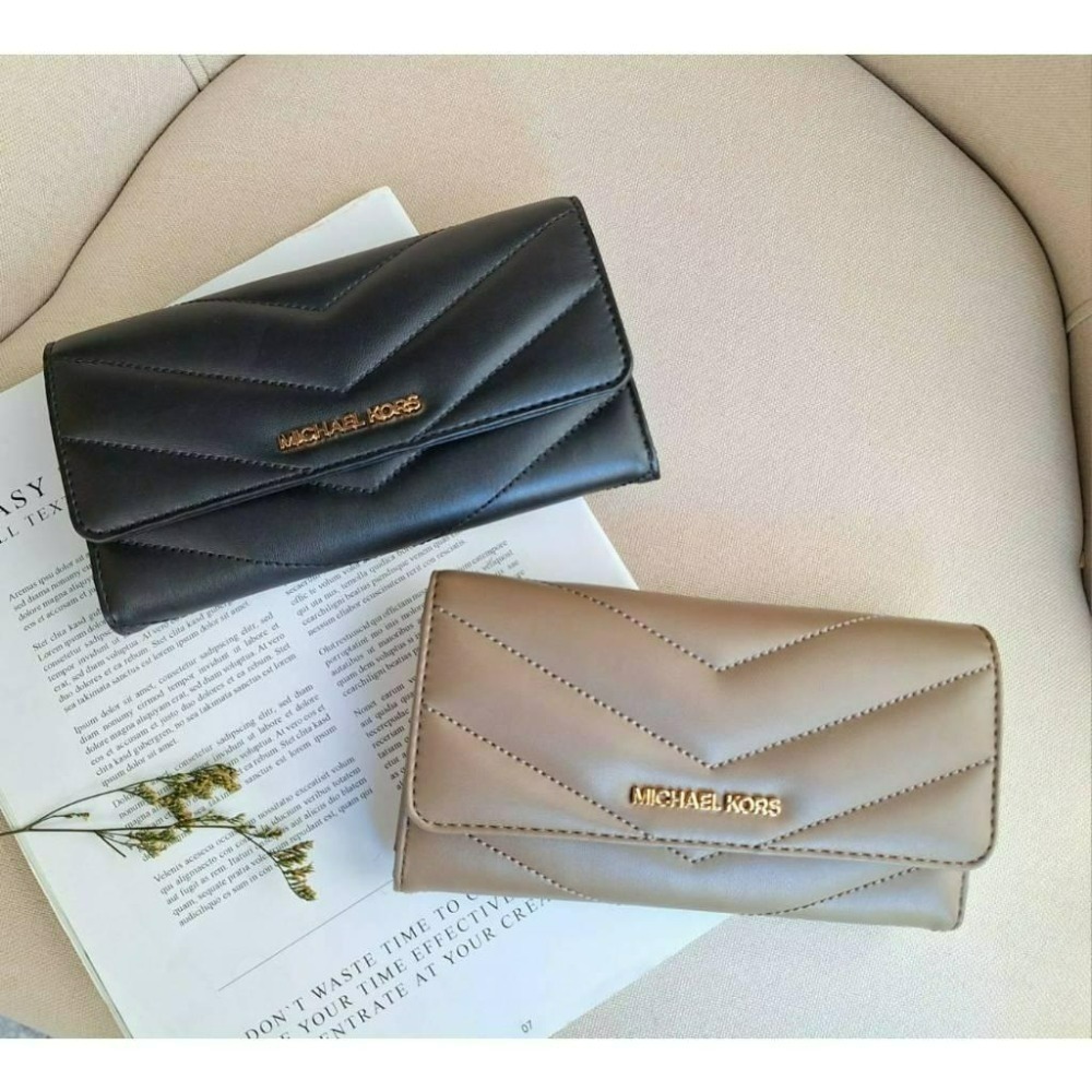 【現貨】MICHAEL KORS MK長夾  翻蓋釦式 多卡層 禮物 可快速出貨 🐶美國代購正品-細節圖2
