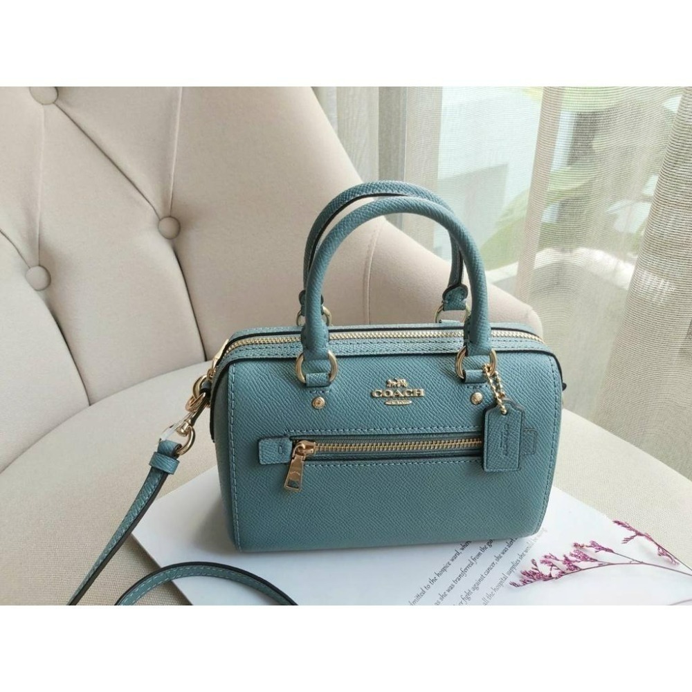 【現貨～湖水綠】Coach 迷你波士頓包 手提 側背 斜背包 迷你包 可快速出貨 🐶美國代購正品-細節圖5