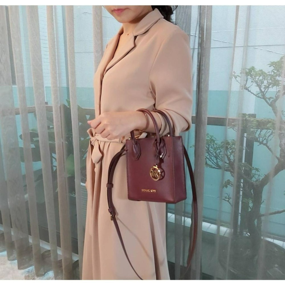 【現貨】Michael Kors  MK mercer 琴譜包 迷你包 斜背包 可快速出貨 🐶美國代購正品-細節圖5
