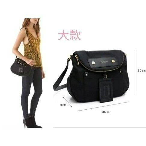 【現貨】 Marc Jacobs MJ 小豬包 尼龍 斜背包 大小款 可快速出貨 🐶美國代購正品-細節圖8