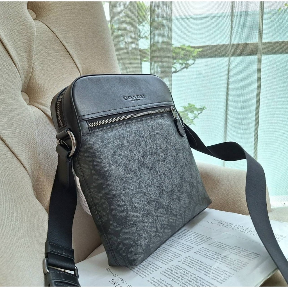 【現貨~黑老花】coach 男飛行包 男用側背包 斜背包 禮物 可快速出貨 🐶美國代購🇺🇲 正品-細節圖9