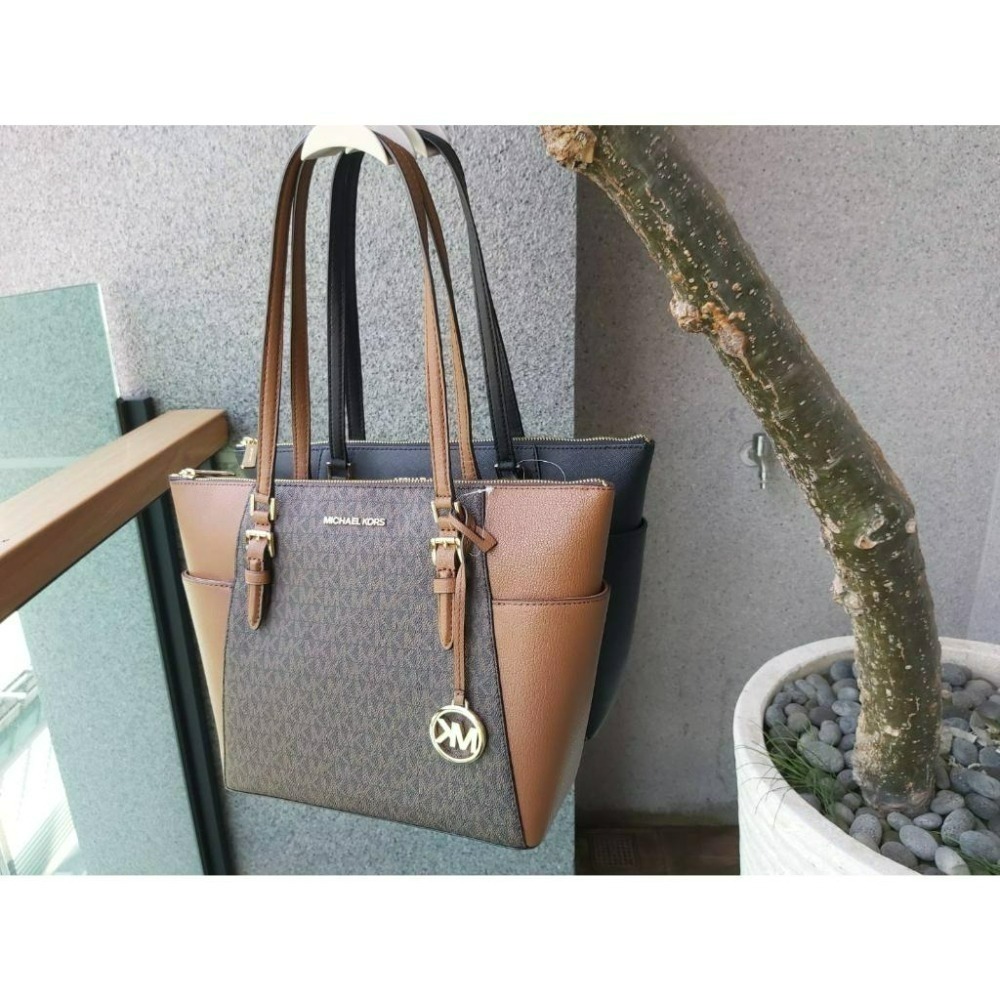 【現貨】MICHAEL KORS MK 雙側口袋 防刮皮革 托特包 可放A4  快速出貨 🐶美國代購正品-細節圖2