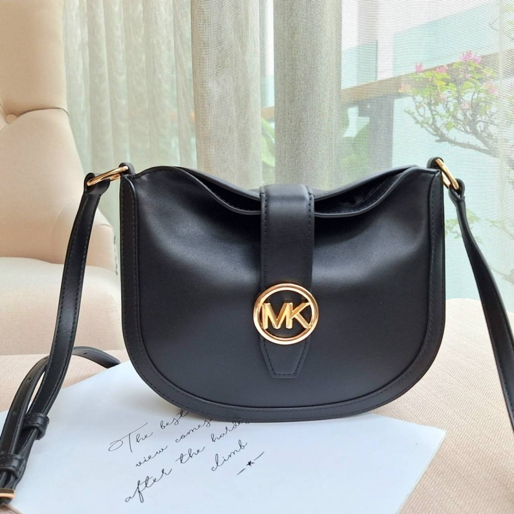 【現貨】MICHAEL KORS Mk 新款 Gabby 馬鞍包 側背包 斜背包 2色任選 可快速出貨 🐶美國代購正品-細節圖2