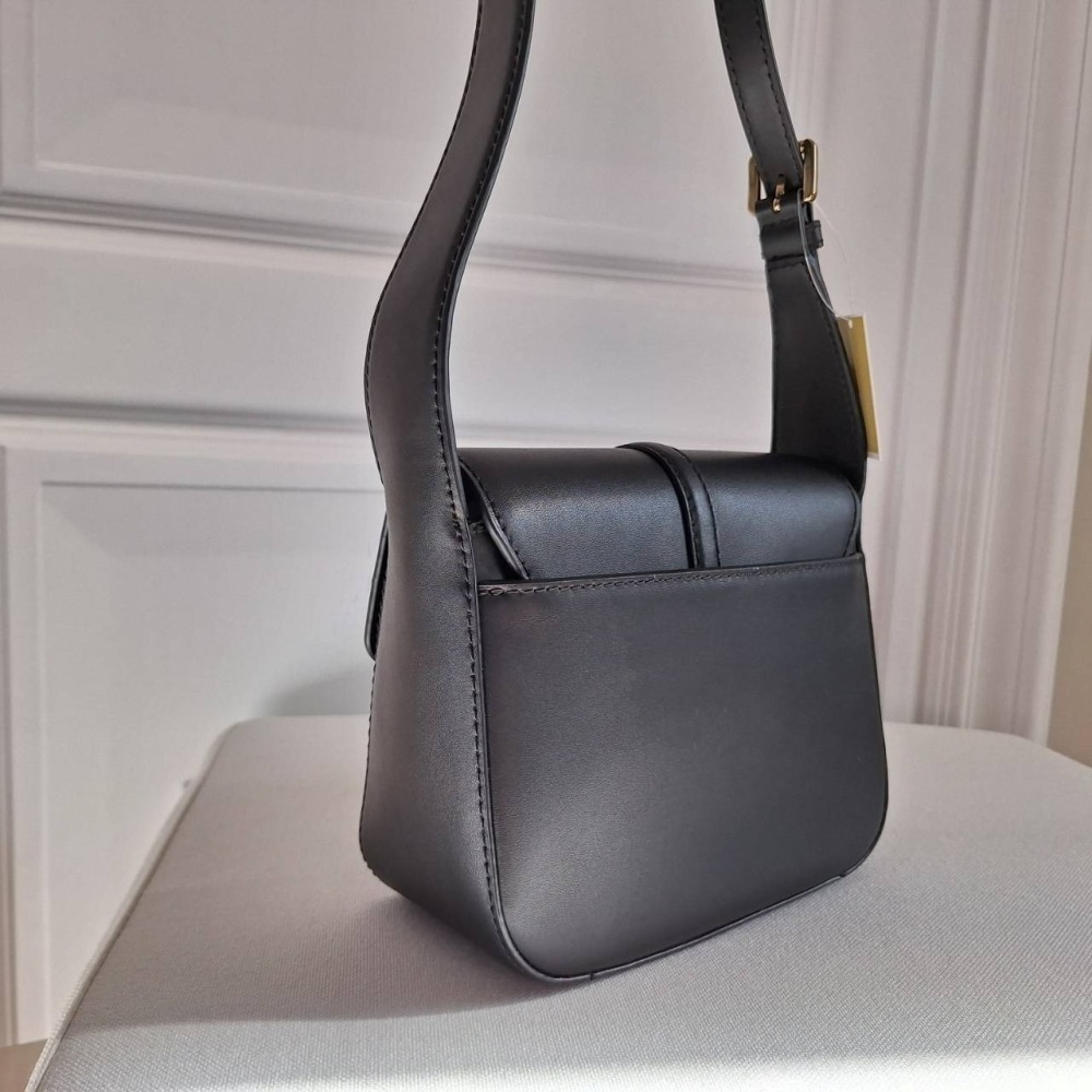 【現貨】MICHAEL KORS Mk 新款 Lyra 鎖頭方包 翻蓋斜背包 可快速出貨 🐶美國代購正品-細節圖4