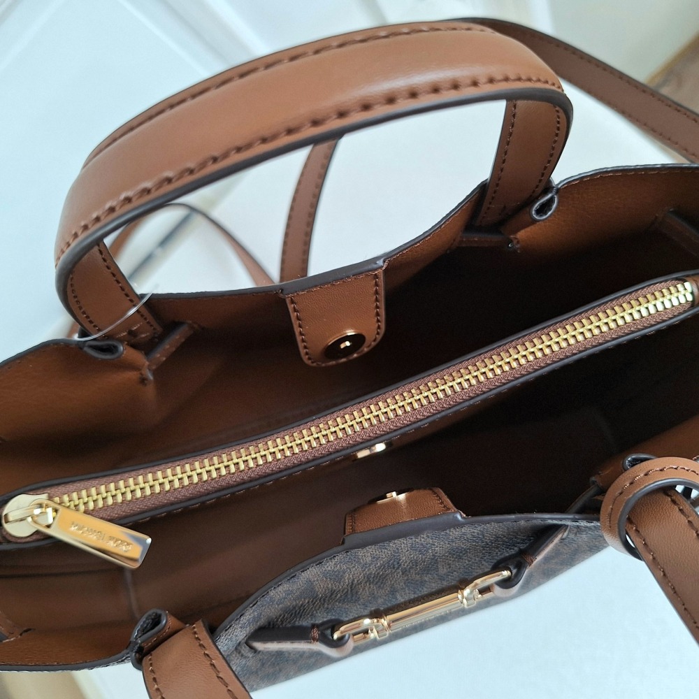 【現貨】MICHAEL KORS Mk CARSON 三層小托特包 手提包 斜背包 可快速出貨 🐶美國代購正品-細節圖5