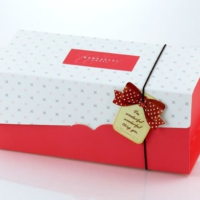 【嚴選SHOP】20cm 附吊卡+船盒+彈性繩 生乳捲蛋糕盒 彌月蛋糕盒 蛋糕捲奶凍巻盒 包裝盒 禮品盒【C024】
