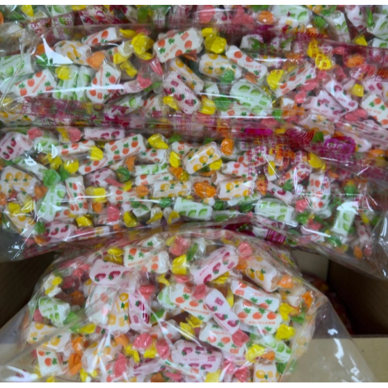 【嚴選SHOP】水果軟糖(雙頭紐) 友賓 綜合水果軟糖 草莓 鳳梨 橘子 隨機出貨 水果知心軟糖 古早味【Z506】-細節圖2