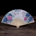 發票+台灣現貨天天寄【粉紅菲菲】竹骨中國風工藝品女扇復古綢布扇日式和風折扇 扇子（7425-62）35-0260-規格圖9