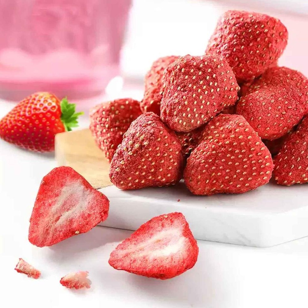 良品鋪子 草莓脆 酥脆小棗 草莓乾 棗乾 草莓凍乾 水果乾 特產 零嘴 乾貨 全素 30g 100g-細節圖3