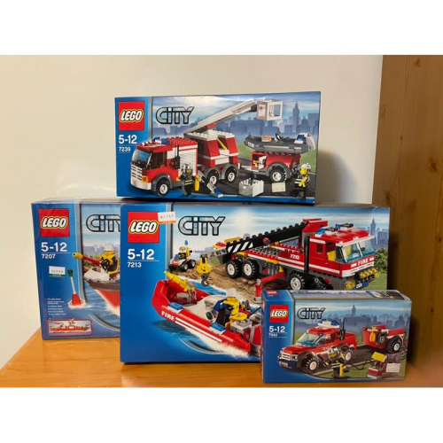 [山姆玩具城] 樂高 LEGO 絕版品 全新外拆封 7207 7213 7239 7942 四盒合售 消防隊 組合包