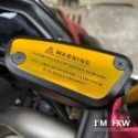 反光屋FKW KRV180 KRV MOTO TCS DDS 通用 1份包含2片 油杯貼片 總泵 3M背膠 車貼 防水-規格圖5