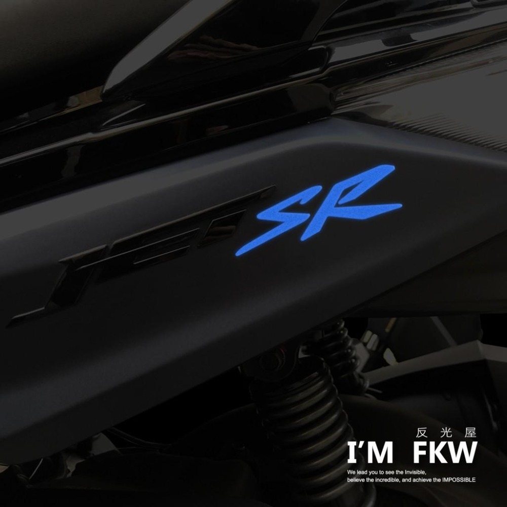 反光屋FKW JETSR JET SR 通用 反光貼紙 1份包含2張 2.5x9公分 防水車貼 車貼改造 SR標誌-細節圖2