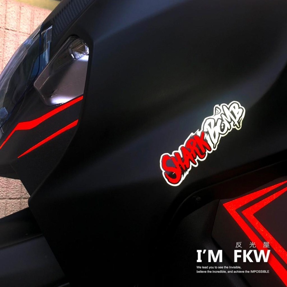 反光屋FKW 鯊魚火箭 SHARK 反光貼紙 3M工程級材料 防水車貼 遮傷遮蔽貼紙 車側車殼貼紙 機車貼紙 汽車貼紙-細節圖3