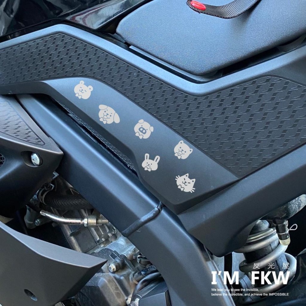 反光屋FKW 可愛 小動物 狗 豬 貓 兔子 熊 一份6入 自行車腳踏車機車安全帽 手機筆電 馬克杯水壺 個人化 防水貼-細節圖3