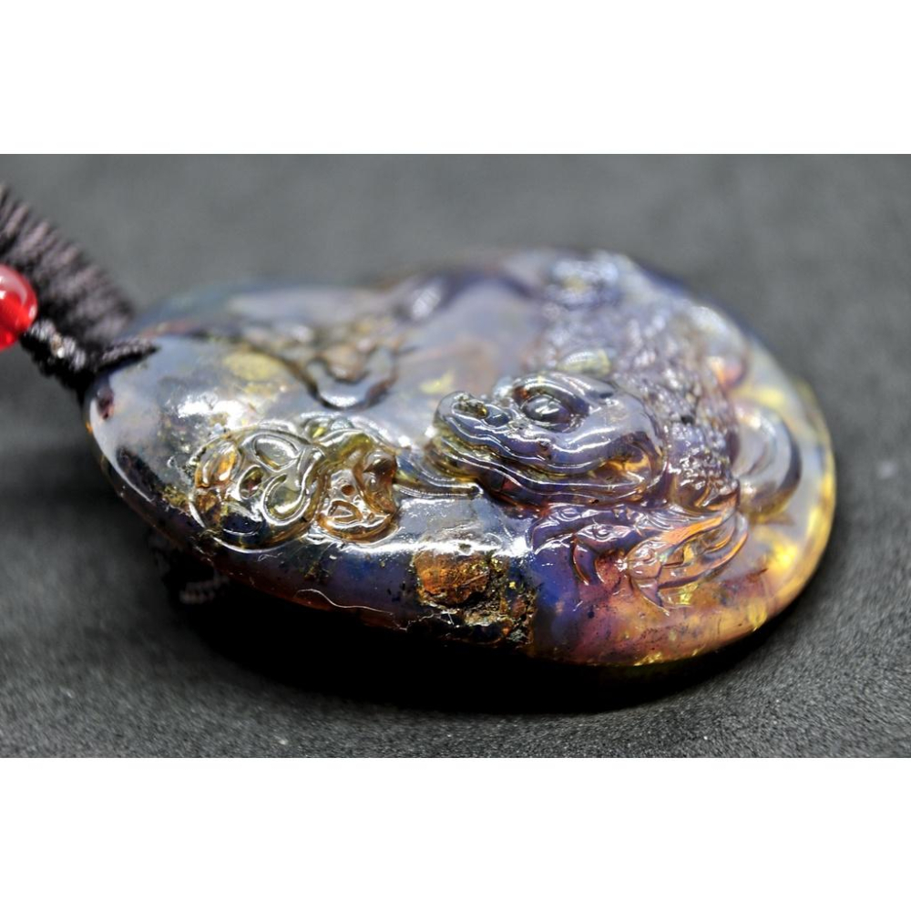 多米尼加藍珀 多明尼加藍珀 藍珀三足金蟾(付大師收藏證書)(付GIC檢定證書)-細節圖3