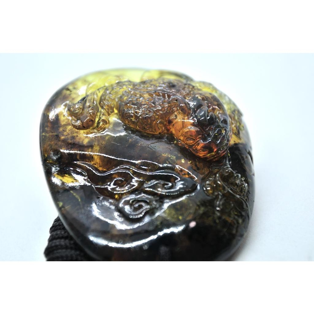 多米尼加藍珀 多明尼加藍珀 藍珀三足金蟾(付大師收藏證書)(付GIC檢定證書)-細節圖6