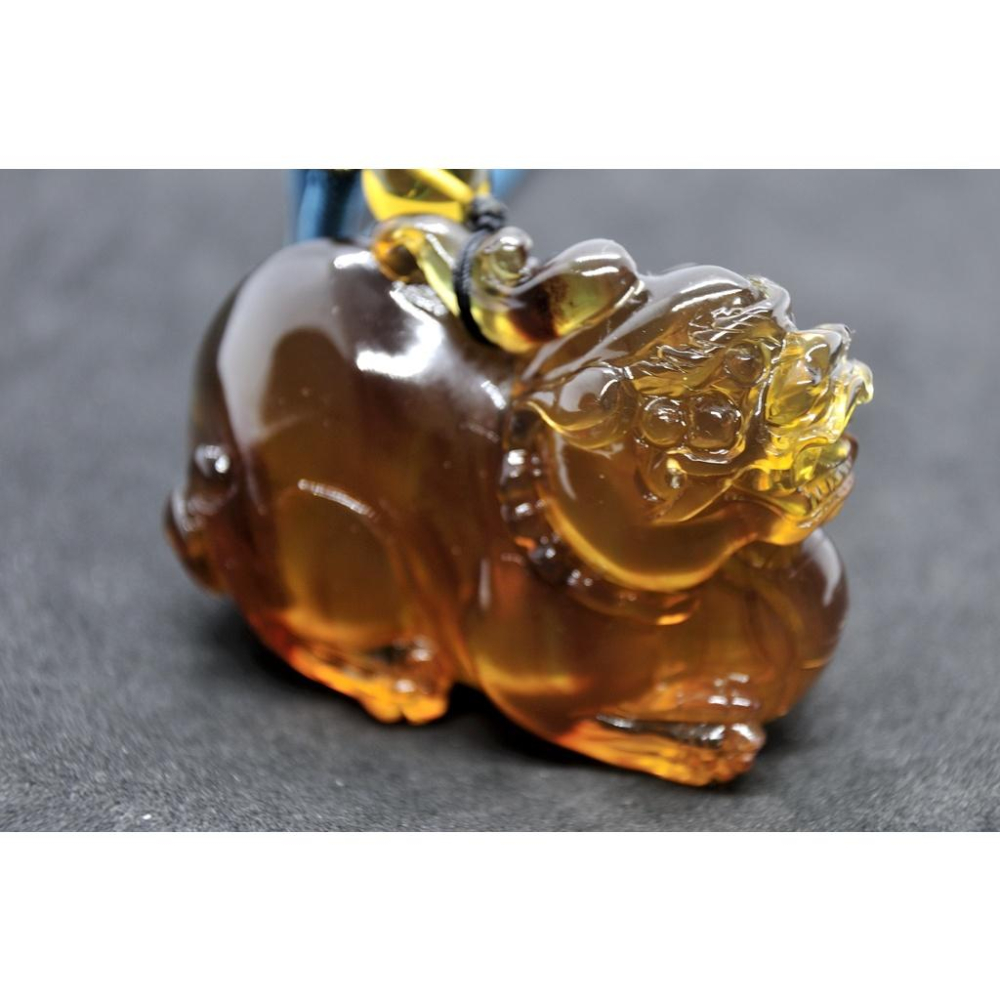 緬甸琥珀 棕紅珀 紫羅蘭珀 金棕珀 金棕珀貔貅(精工雕刻)-細節圖2