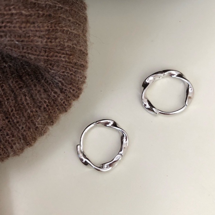 Amo 耳環 麻花捲耳環 飾品 耳飾 圈圈耳環 耳扣式耳環 耳環女 易扣式耳環 韓系耳環 圓圈耳環 個性耳環 飾品-細節圖6