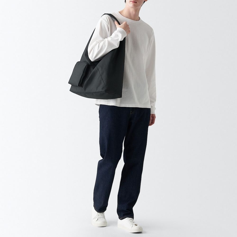 【MUJI 無印良品】撥水加工聚酯纖維單肩側背包（黑色）-細節圖7