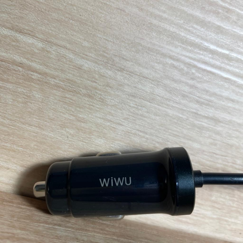 WiWU  Type-C PD3.0 快充帶線42W 多功能車載充電器 QC300-細節圖3