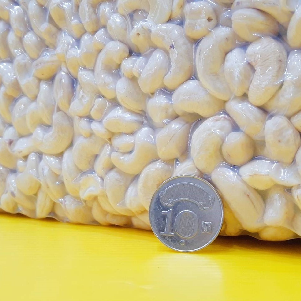 【金海湘商行】高品質印尼 生腰果 300G｜600G ｜ 1200G-細節圖6