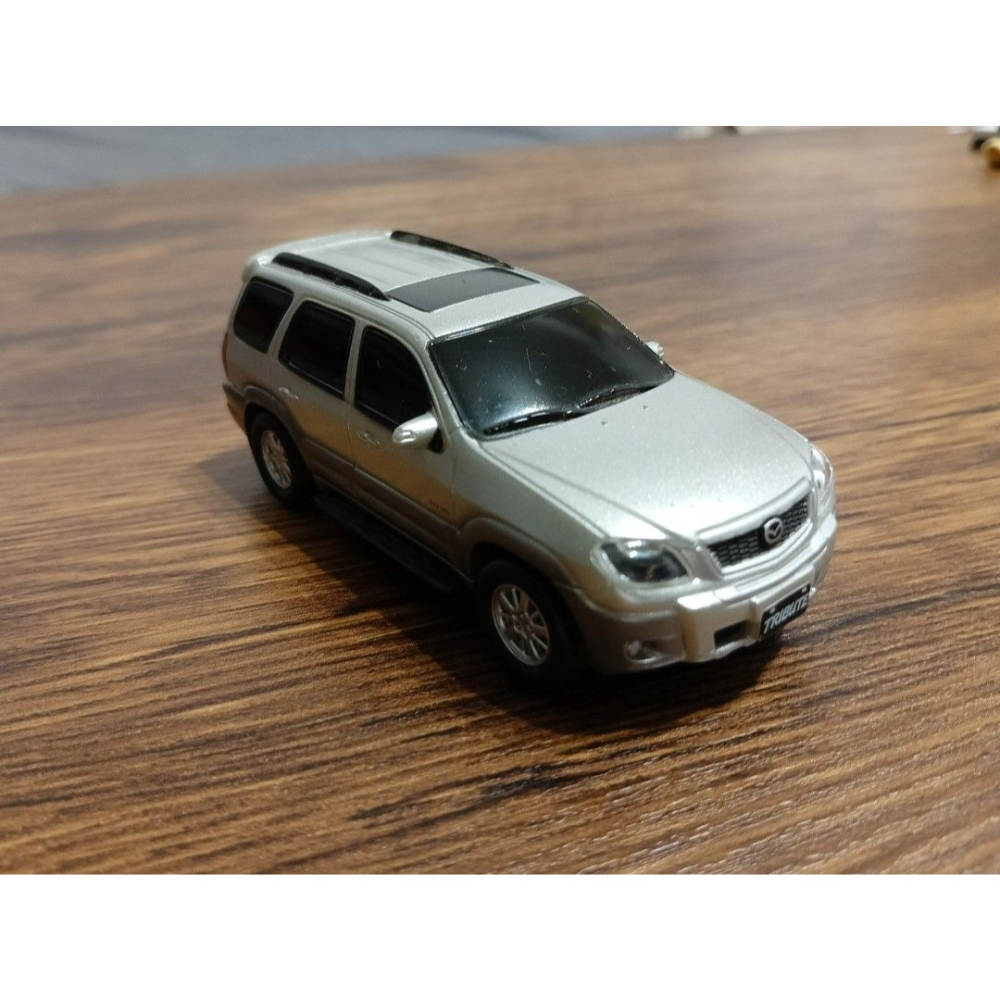 【絕版收藏】MAZDA Tribute 邱比特 1:43 原廠模型車 迴力車（銀色/無盒）-細節圖4